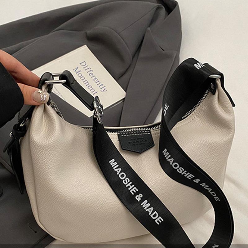 Designer Brand Luxury Classic Crescent Bag Exquisite Crossbody Bag Designer High-end Shoulder Women Bag Fashion New PU Leather Satchel