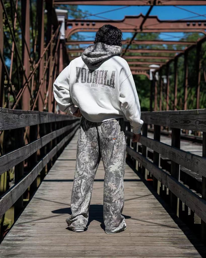 Men's Camouflage Wide-Leg Athletic Pants: Trendy Printed, Loose-Fit Casual and Running Style