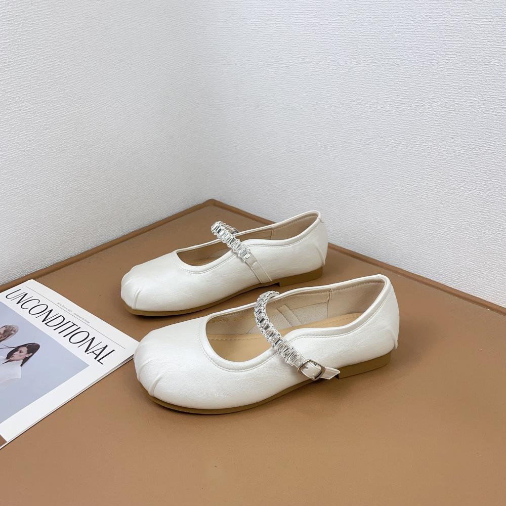 

2025 new spring and summer single shoes for women to wear shallow mouth Mary Jane shoes with versatile flat-soled grandma shoes ladyshoes 35