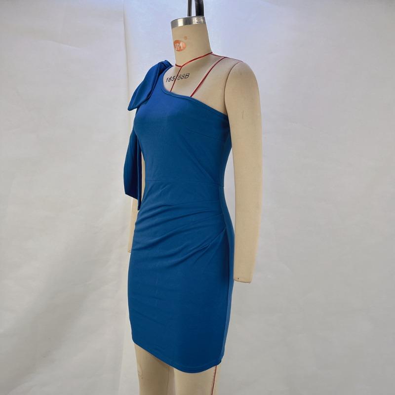 Women's Sexy Strapless Diagonal Shoulder Bowknot Waisted Hip Dresses