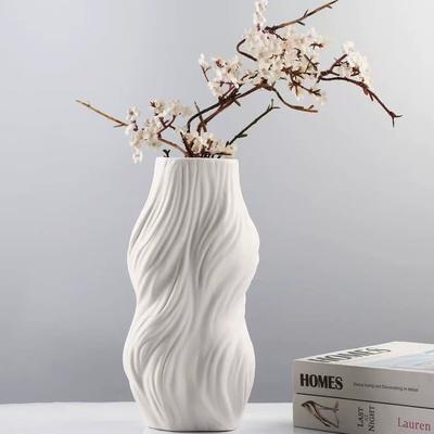 Abstrakte Gesichts-Blumenvase Imitation Keramikvasen Moderner Stil Kunststoff-Blumentopf Hochzeitsblumengesteck Heim-Büro-Dekor