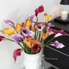 Decoração de casa – Flores e coroas artificiais