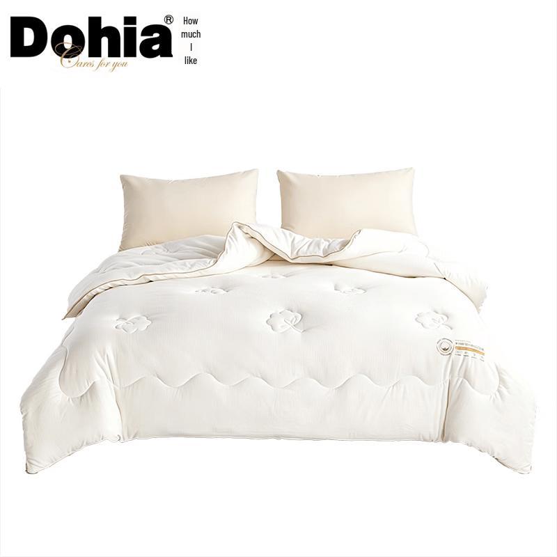 Dohia Class A All-Season Polyester Duvet