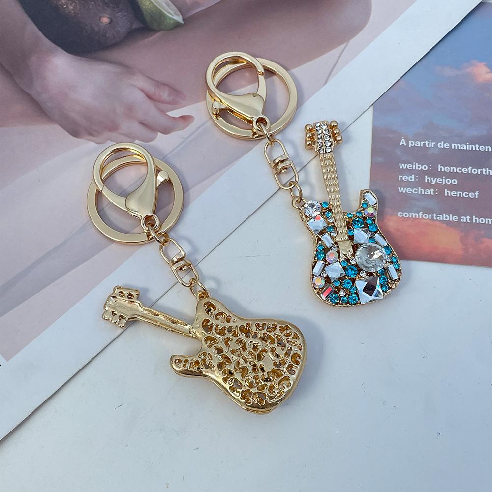 Creative Diamond Guitar Car Keychain Metal Musical Instrument Model Bag Keychain Pendant