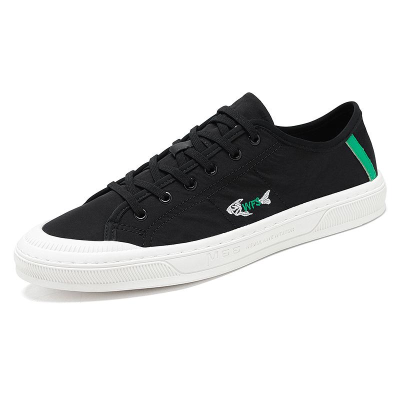 Four Seasons Men's White Canvas Shoes: Korean Style, Casual, Breathable, Lace-up, Low-top Fashion Sneakers.