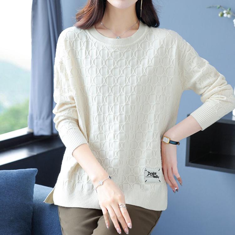 Spring and Autumn Women's Plus Size Knit Sweater Thin Loose Crew Neck Pullover Knitwear Short Slit Stretch Knit Top Jumper