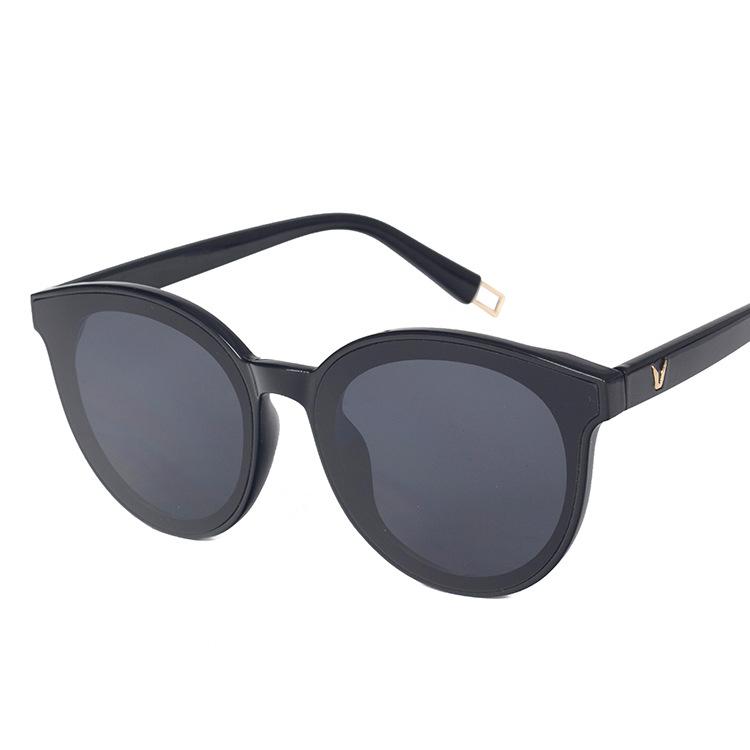 New Arrival  Fashion Sunglasses Women Vintage Metal Mirror Classic Vintage Sun Glasses Female  Feminino Uv400