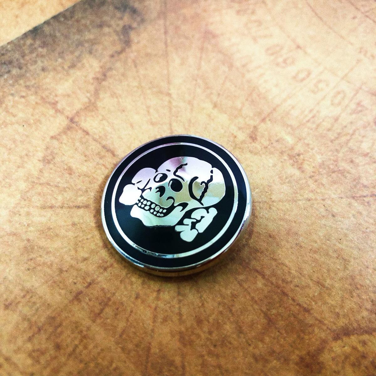 

Брошь-череп, черный круглый значок, немецкая ретро памятная медаль, нагрудный значок, булавка