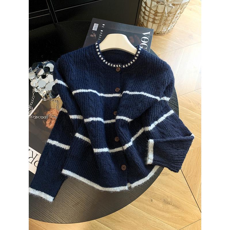 2026 Autumn Korean Style Loose Striped Knit Cardigan Women's Trendy Sweater Coat