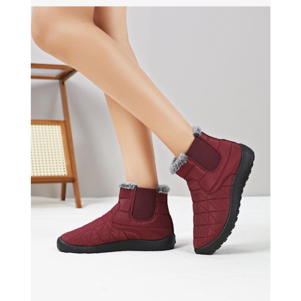 Women's Snow Boots, Winter Cotton Shoes, Cold Resistant and Warm Cotton Boots with Thick Fleece, Versatile Women's Shoes