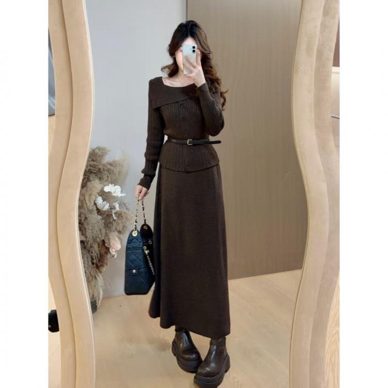 Elegant Korean Style Knitwear Set: One-Shoulder Autumn/Winter Skirt for Ladies