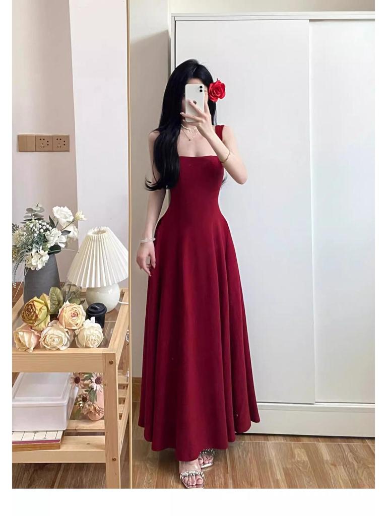 Elegant Red Hepburn Style Spaghetti Strap A-line Dress for Women - Summer 2026 Collection