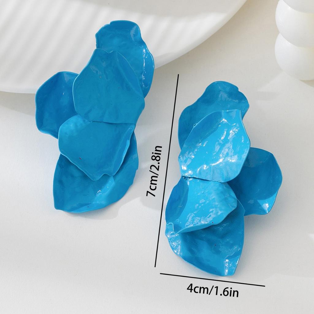 Exaggerated Blue Big Petal Earrings