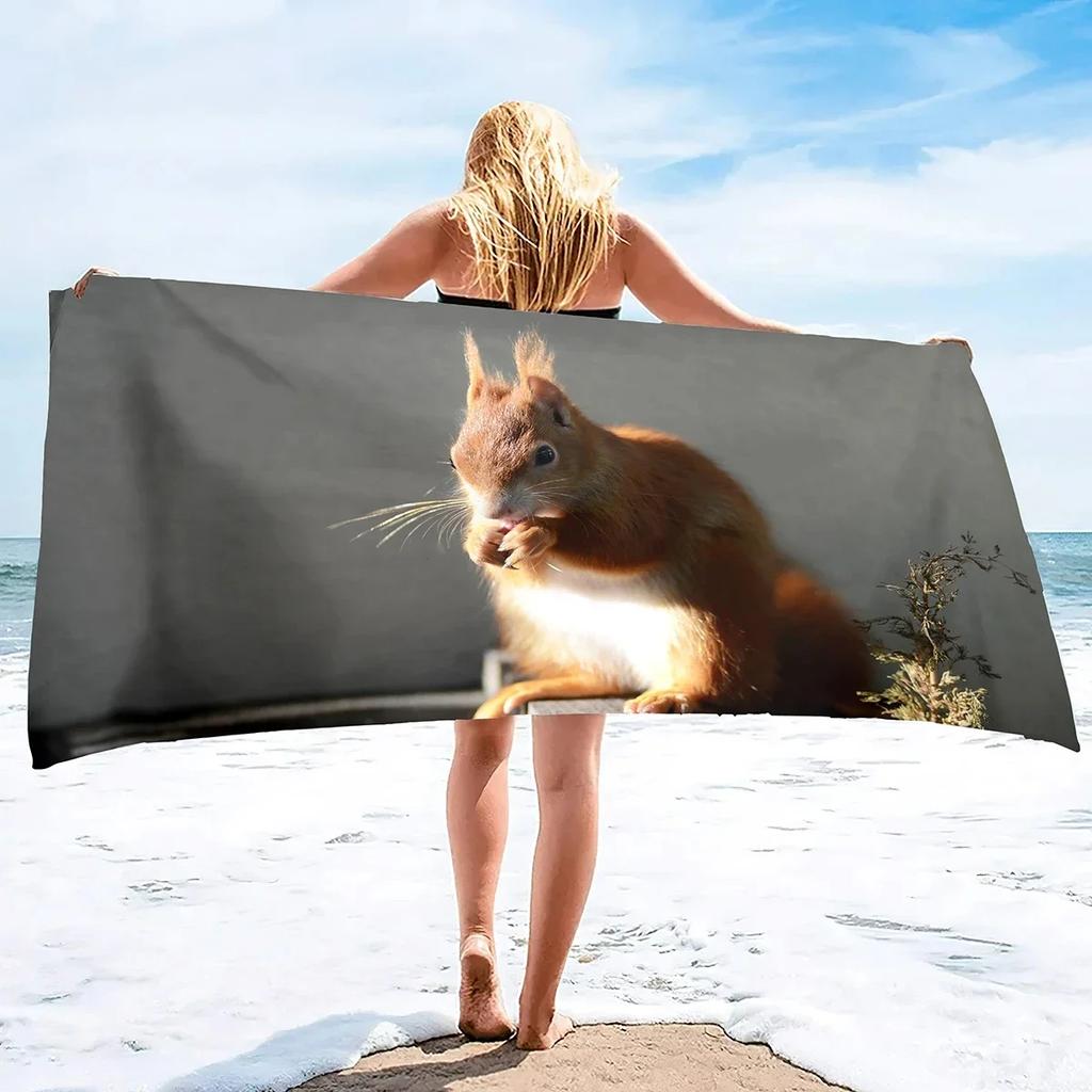 Cute Squirrel Beach Towel Oversized Quick Dry Wild Animal Bath Towels Soft Microfiber Lightweight Pool Towel for Swim Spa Sport