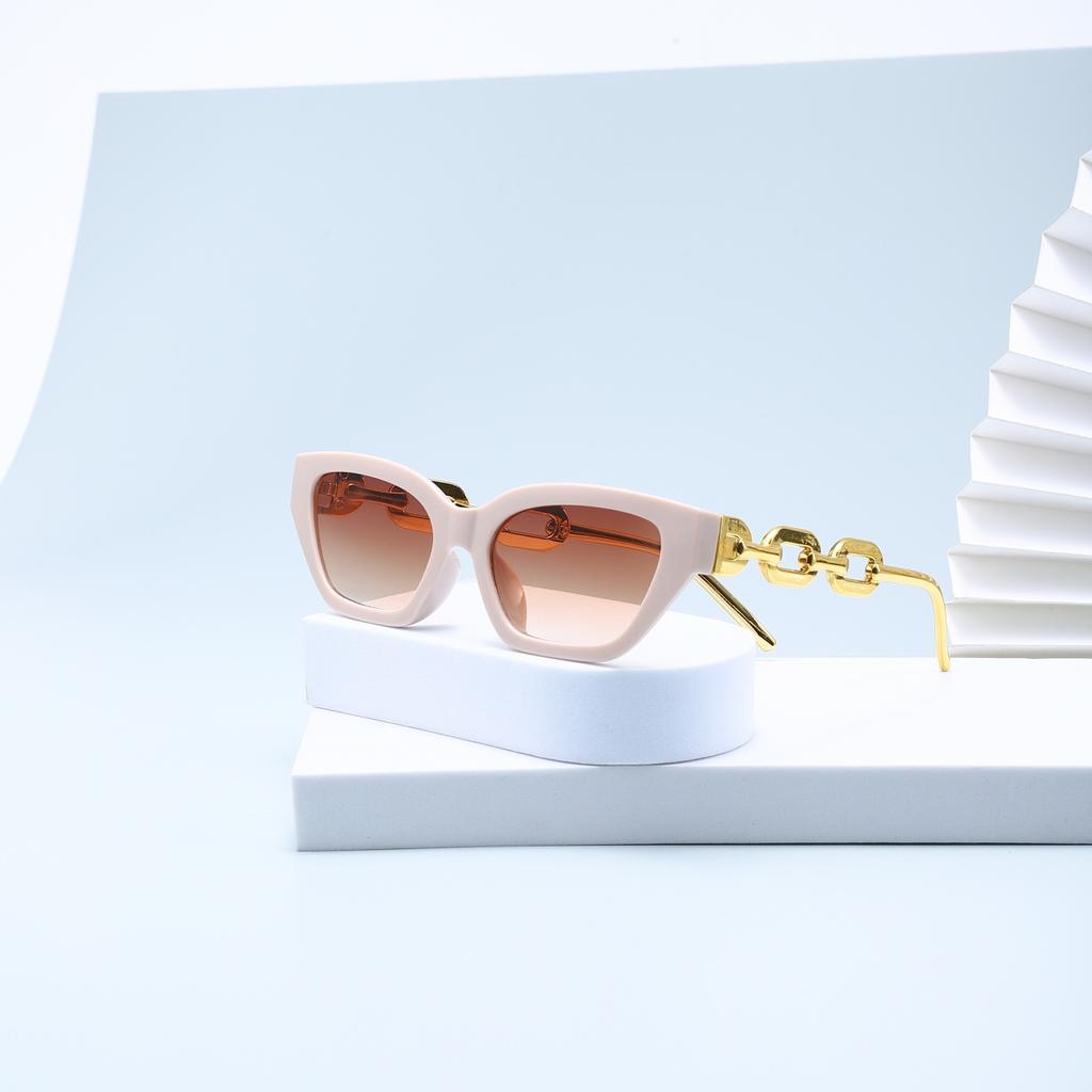 European and American Retro Style Men's and Women's Fashionable Sunglasses Trend Versatile Summer Sun Shading and UV Protection