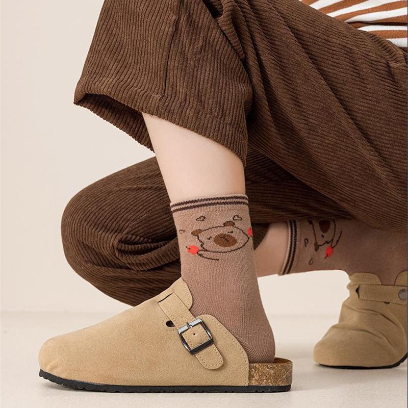 5Pairs Cartoon Capybara Print Mid-Tube Socks Breathable Soft Casual Socks Unisex Autumn Winter Coffee Keep Warm Mid-Tube Socks