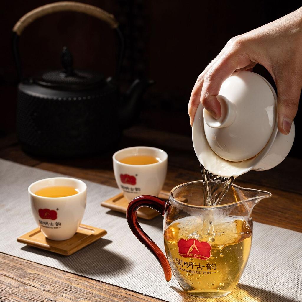 Yunnan Lincang Pu-erh Tea 357g Bingcha Tight-Pressed Bangdong Raw Tea Cake