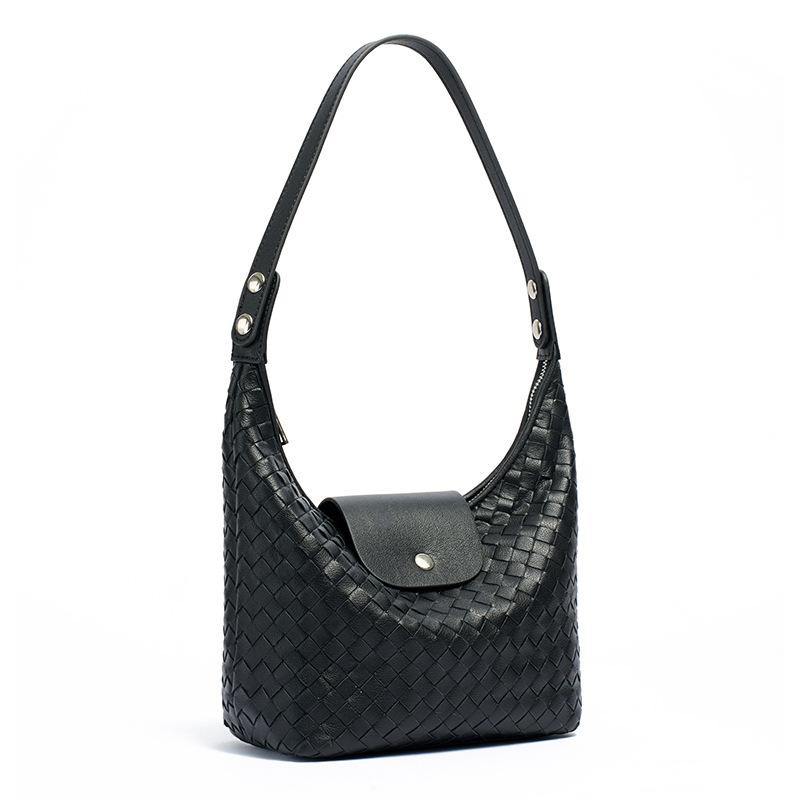 Leather Hand-woven Dumpling Bag Portable Shoulder Commuting Versatile Light Luxury Temperament Oblique Span Bag