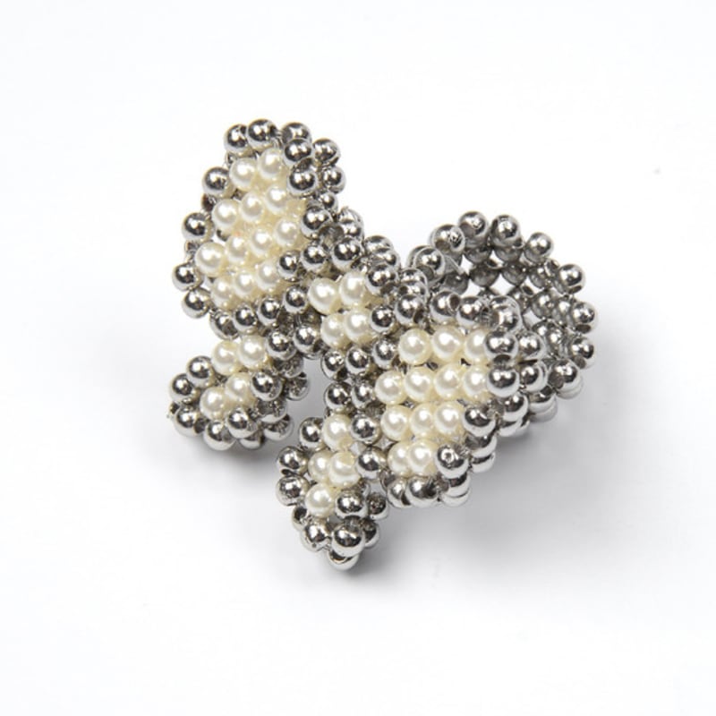 Eireve BEADED PEARL BOW RING (SILVER)