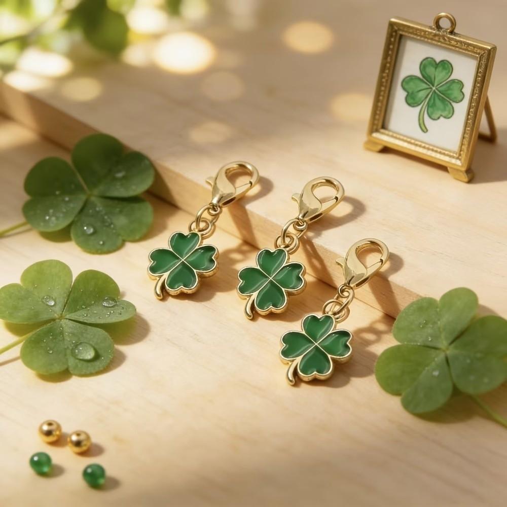 Ornaments Lucky Clover Keychain Good Luck Four Leaf Clover Pendant Bag Hanging  Backpack Accessory