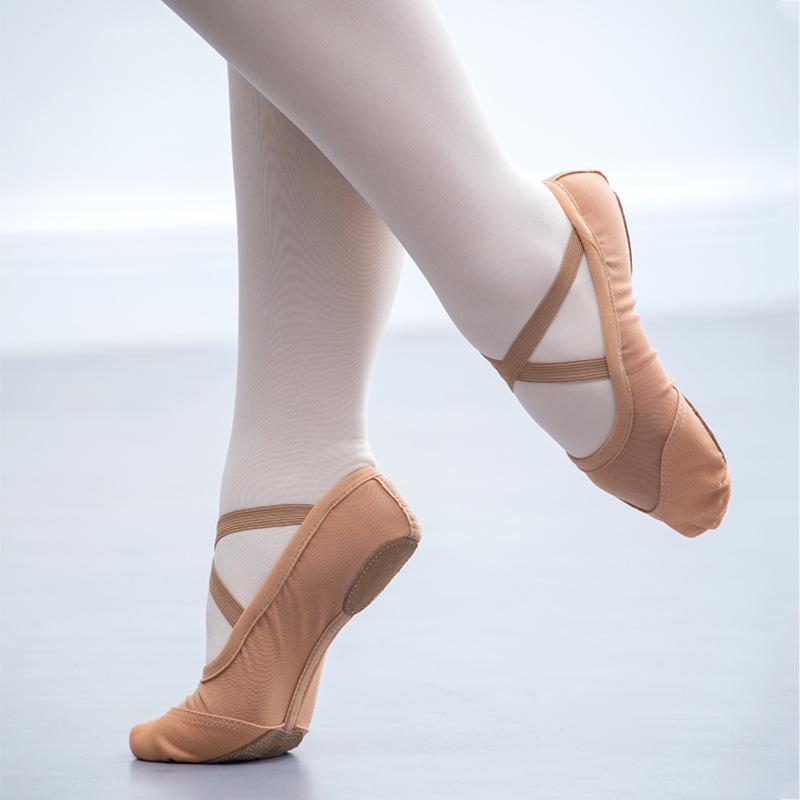 

Женские балетки с мягкой подошвой, эластичной сеткой и открытым носком 43 верблюд