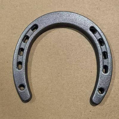 Horseshoe Decoration Retro Style Lucky Charm Metal Horseshoe Wall Decor Western Horseshoe Ornament for Cowboy Parties
