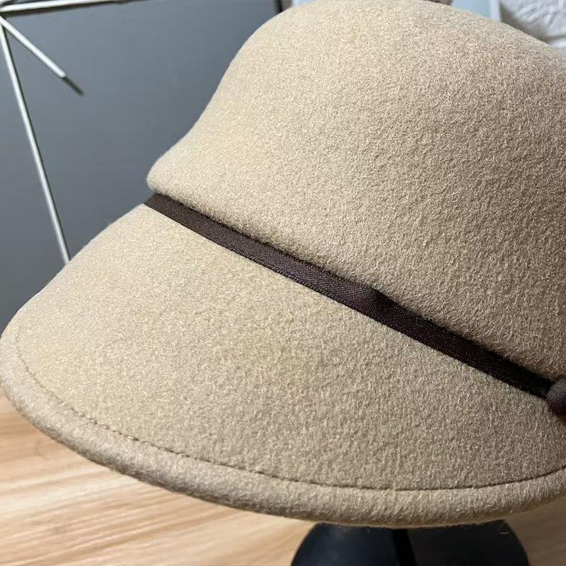 Autumn and winter new wool felt hat retro equestrian hat women's versatile face small short brim cap women's small fragrance