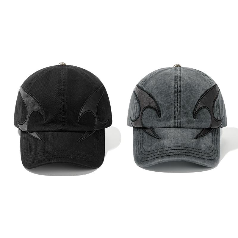 Premium Cotton Baseball Cap with Custom Logo Embroidery - Trendy and Sun Protective Duckbill Design