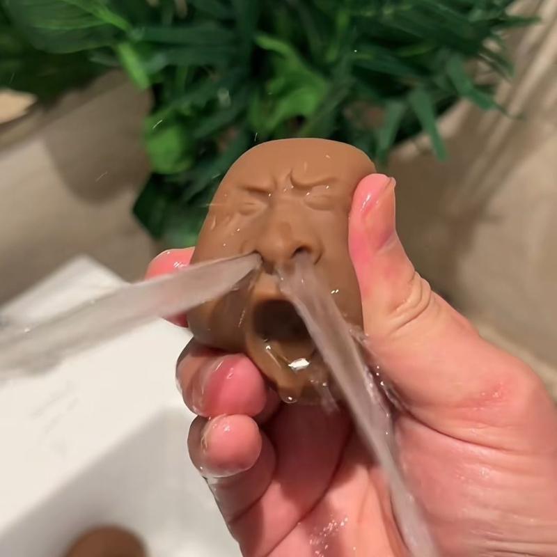 1/3/5pcs Funny yawning tea Pet Water Gun Toy Ugly Head Mischief Toy Creative Water Spray Toy Ornament Gift Stress Relief Toy