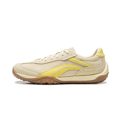 Li Ning Xingliu Abrasion Resistant, Lightweight, Balanced Low Top Casual Shoes Unisex Vanilla Yellow AGCW002-7