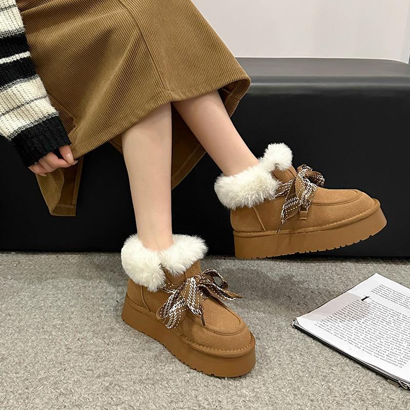 Thick-soled soft-haired snow boots for women's 2025 winter new fur integrated waterproof short boots, piled and thickened Northeast cotton shoes