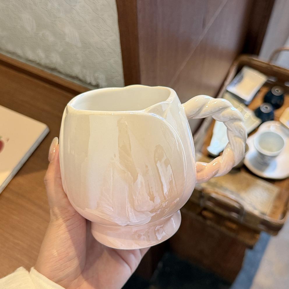 Flower Mug Ins High-value Girl's Heart Ceramic Cup Exquisite Water Cup Couple Home Coffee Breakfast Cup