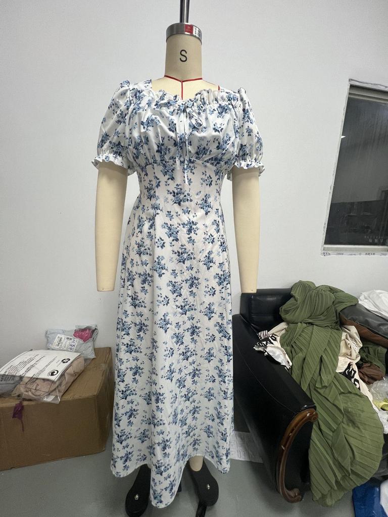 2025 Summer Fashion Women's Printed U-neck Short-sleeved Large Swing Dress