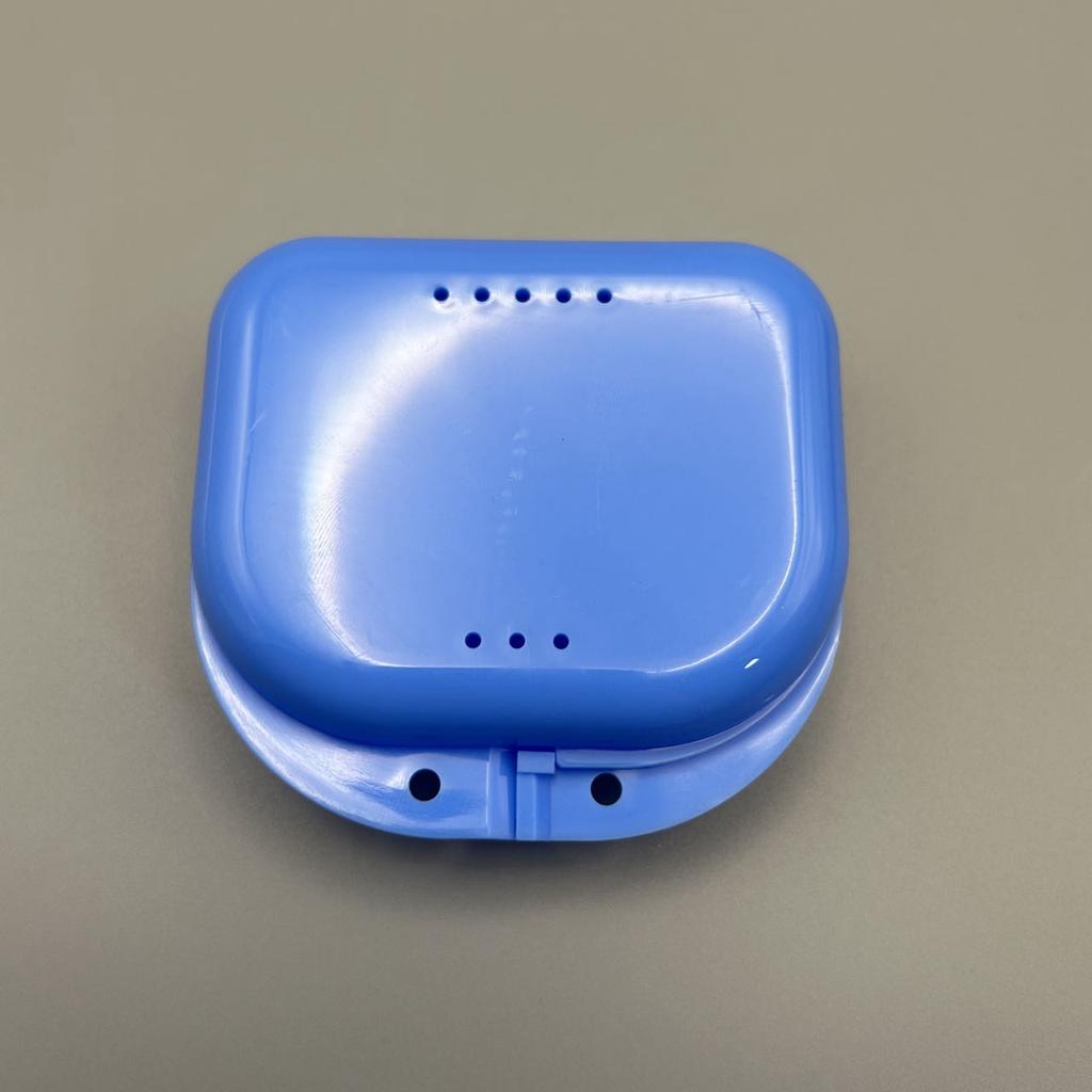 50 PCS Travel Denture Case with Air Holes Hygienic Protective Storage Box for Orthodontic Retainers Braces Aligners and Night Gu