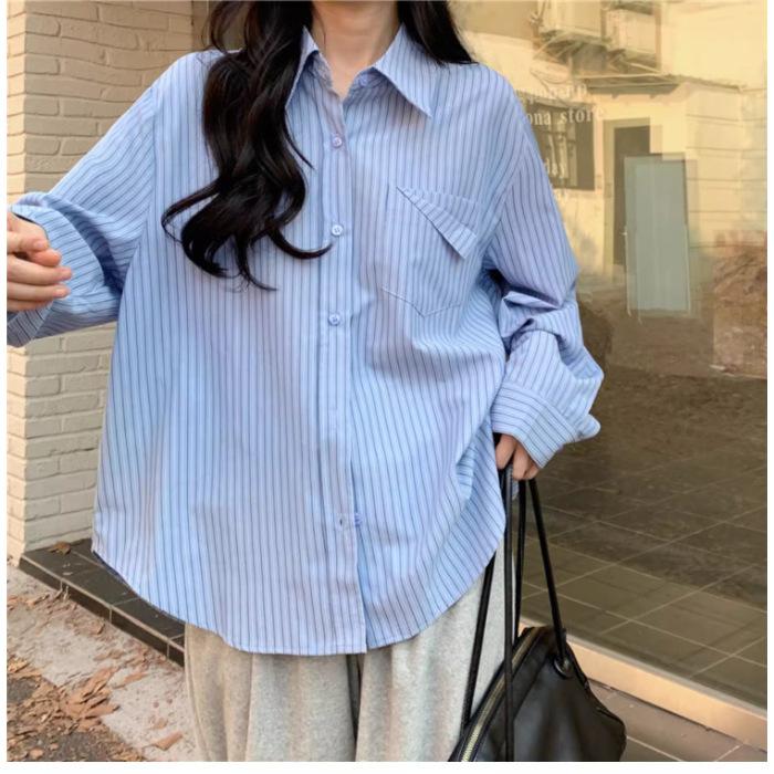 Camisa Listrada Azul de Manga Comprida Feminina Abotoamento Simples Minimalista Bolso Blusa Azul Estilo Coreano Lapela Moda Top Feminino