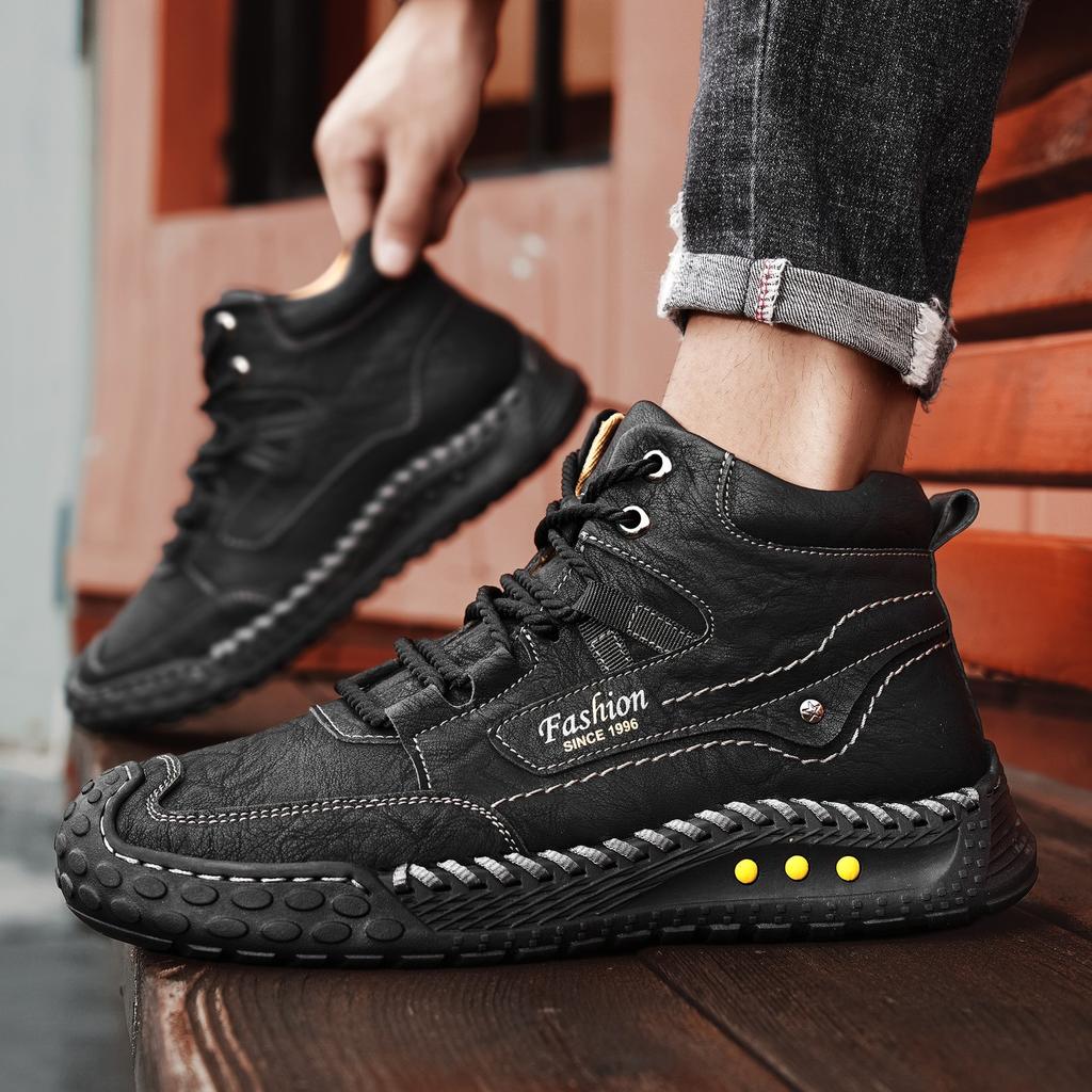 2026 New of Men's Boots for Autumn and Winter, Large-sized Retro Men's Leather Boots, Hand-sewn Outdoor Casual Ankle Boots