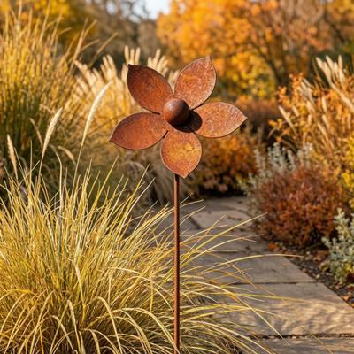 Rustic Flower Ground Stake, Vintage Metal Garden Art, Weather-Resistant Rusted Iron Yard Decor for Lawn Pathway Patio and Planters