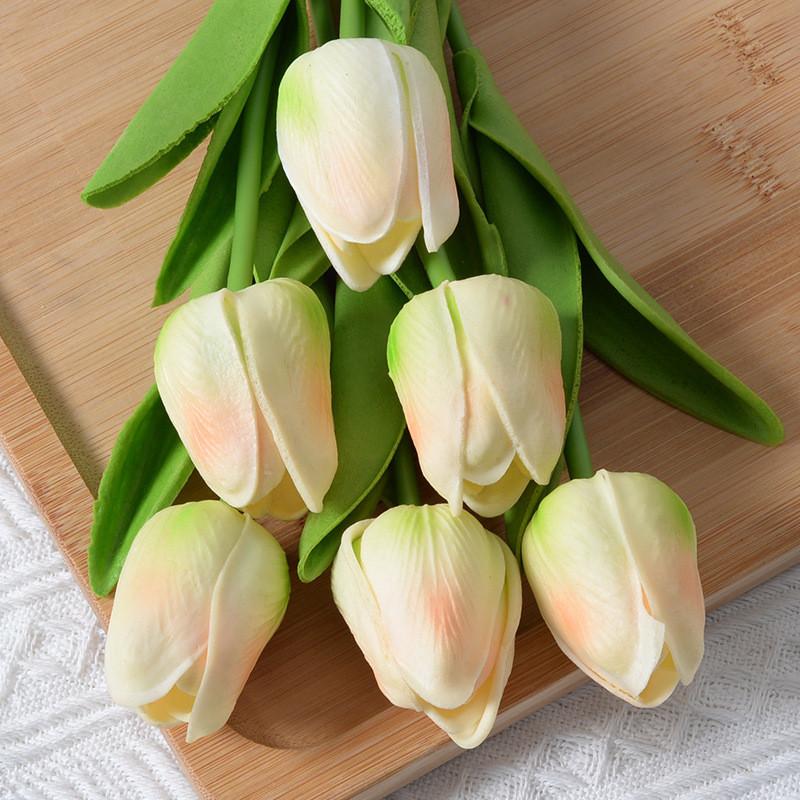 Realistic Artificial Plant Tulipa Gesneriana For Display And Event Decoration