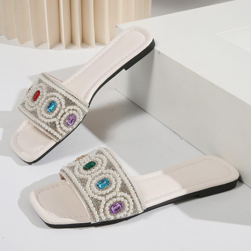 Luxury Colorful Big Rhinestone Decoration Slides Women 2025 Summer Square Toe Low Heel Slippers Pearl Chain Beach Sandals Women