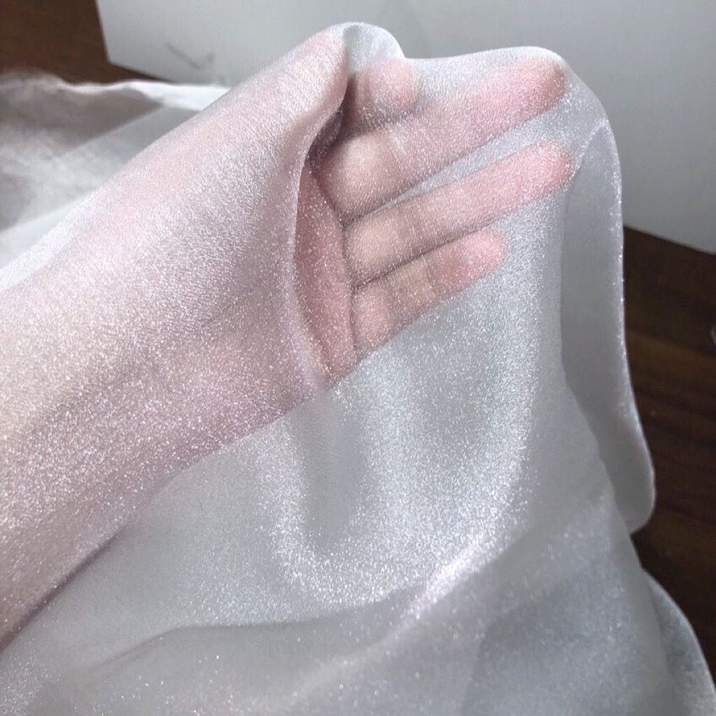 Cloudy Chiffon Fabric with Sheen Slightly Stiff Texture Suitable for Wedding Dresses Formal Gowns and Designer Clothing Fabrics