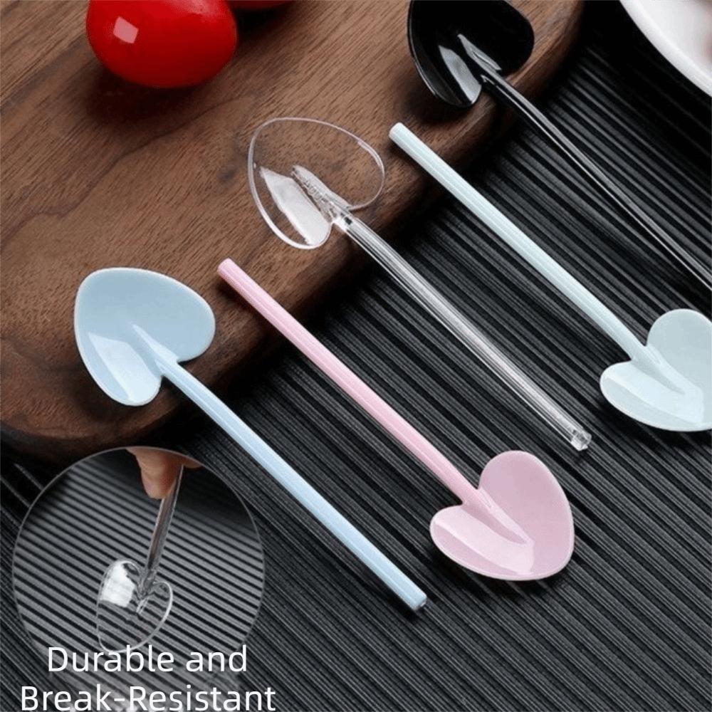 100PCS Lightweight Heart-shaped Spoons Thickened Ice Cream Spoons Disposable Spoons  Party