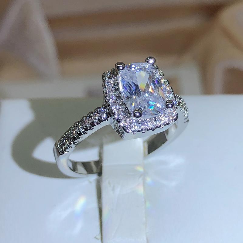 New Classic Square White Zirconia Ring Female 925 Stamp Fashion Party Wedding Proposal Jewelry Gift