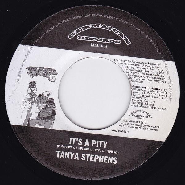 

7inch Record TANYA STEPHENS Its A Pity GRJ070011 Germaican Recor 2002 Jamaica Reggae Ska Dub Used