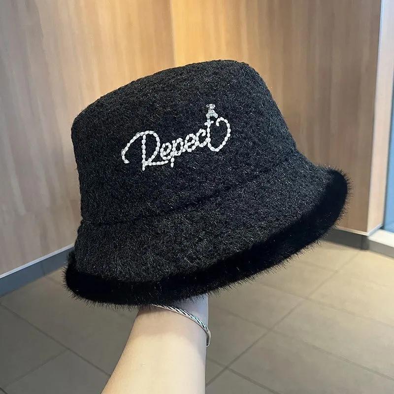 

WTEMPO Women s Retro Elegant Warm Thickened Autumn Winter Casual Bucket Hats Versatile PlushSoft Solid Color Windproof Cold-proof Hats 1pc чорний