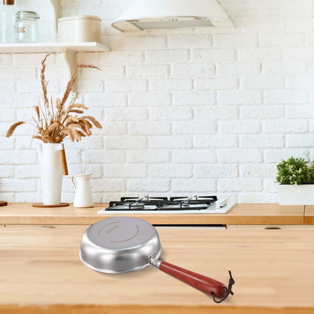 Easily Cleanable Non Small Frying Pan with Snowflake Pattern