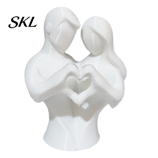 Home Decor Couple Statue 3D Printed Heart Statue, Abstract Minimalist Lovers Embrace Figurine, Romantic Desktop for Living Room Bedroom Office,