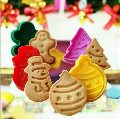 4Pcs/set Cookie Biscuit Fondant Mold Tool Silicone Cookie Baking Cutter Mould Accessories for Christmas Kitchen Baking Tools