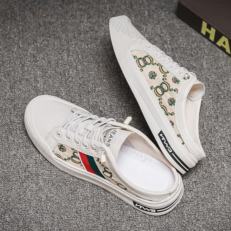 Men's Slippers 2025 Summer New Outdoor Anti-slip Breathable Male Casual Slippers Trend Party Flat Sandals Half Slippers