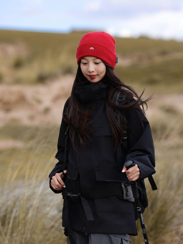 Women's Knitted Beanie Hat: Autumn/Winter, Korean Style, Ear Protection, Windproof, Outdoor Mountaineering Fashion.
