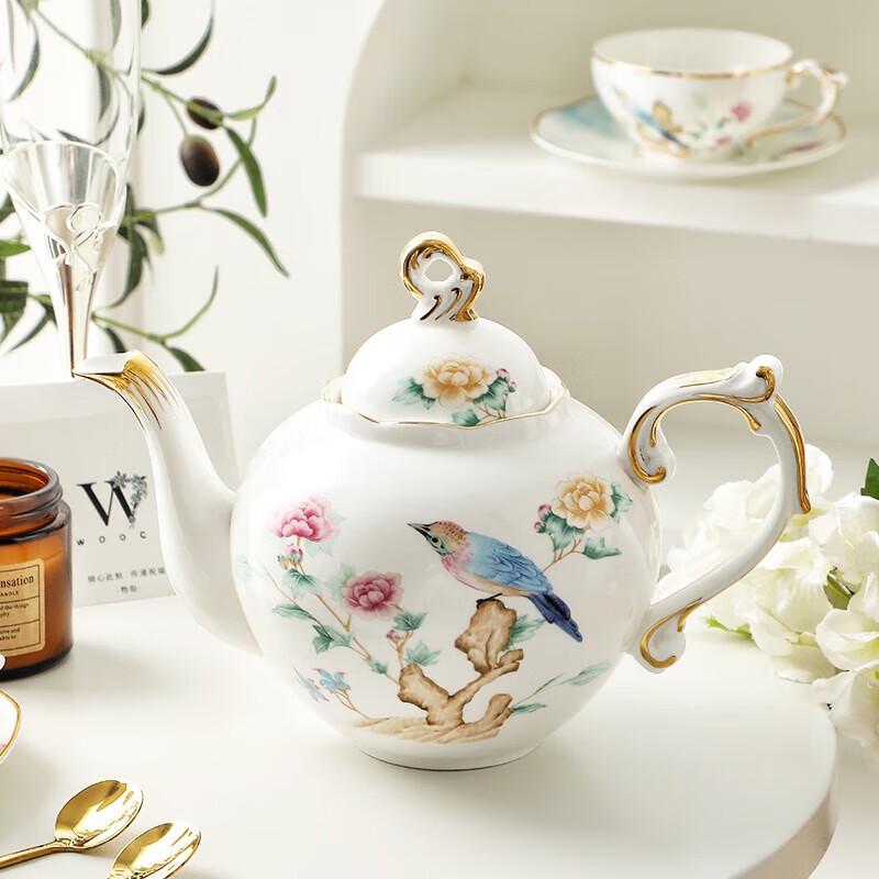 WOOCH Magpie Good Omen Ceramic Tea Set
